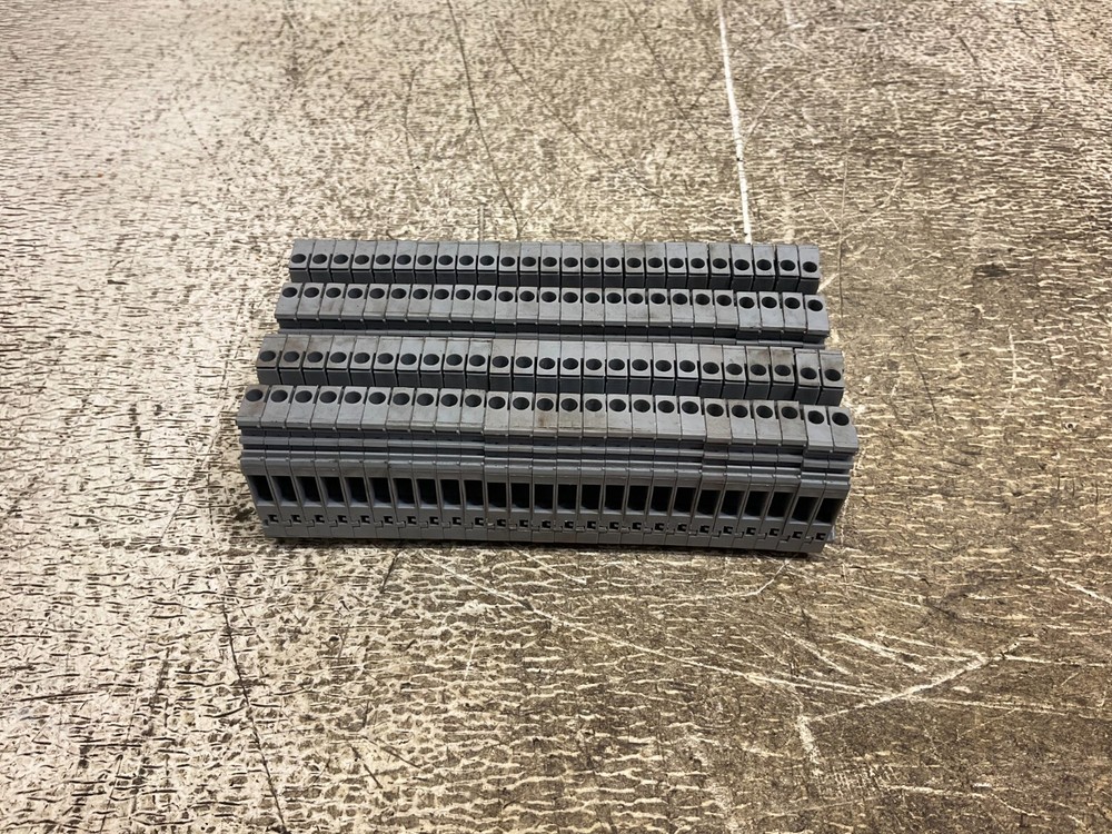 Entrelec M4/6 Gray Grey Wire Terminal M46 Lot of 50