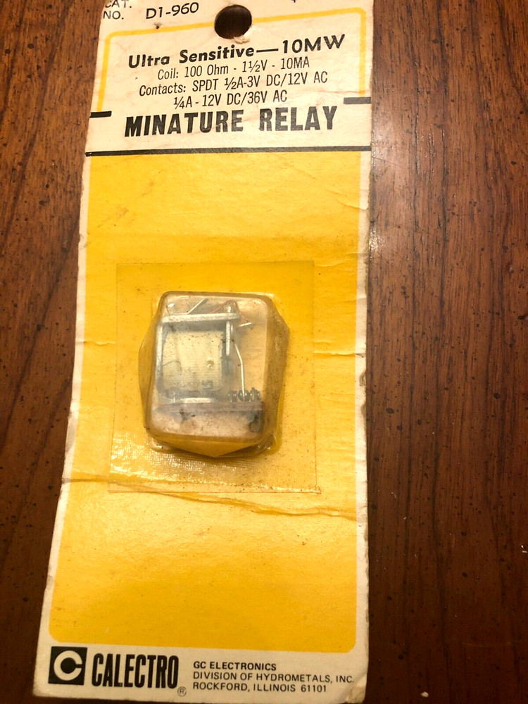 N.O.S. D1-960 Calectro Miniature Relay Ultra Sensitive 10 MW Coil 100 Ohm,