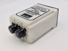 Dayton 1A366F Solid State Time Delay Relay 10A DPDT 120V AC 0.1-10 Seconds
