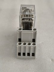 ABB 1SVR405633R3000 230VAC 14PIN RELAY WITH BASE PACK OF 10 PCS FREE FAST