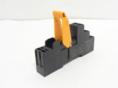 252965 New-No Box; Weidmuller SRC-I PC Board Mount Relay Socket; 18A; 250VAC