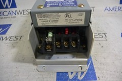 Square D GP-200C Ground-Censor Type GP Ground Fault relay Series 2 Class 1