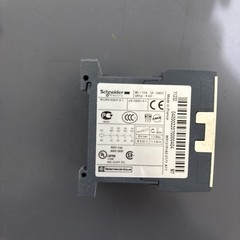 Telemecanique CA2KN40M7 – control relay – 220 Volts – Square D – Schneider Elect