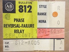 Allen Bradley 812-AOD5 Phase Reversal-Failure Relay 120V 60Hz