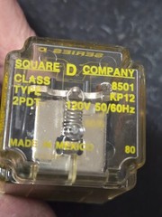 Square D 8501 KP12 Series D DPDT Relay 120V 50/60Hz 10A 8-pin (octal) Plug-In