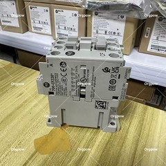 700-CF220D Screw Terminal Control Relay For PLC Auxiliary Signal Control