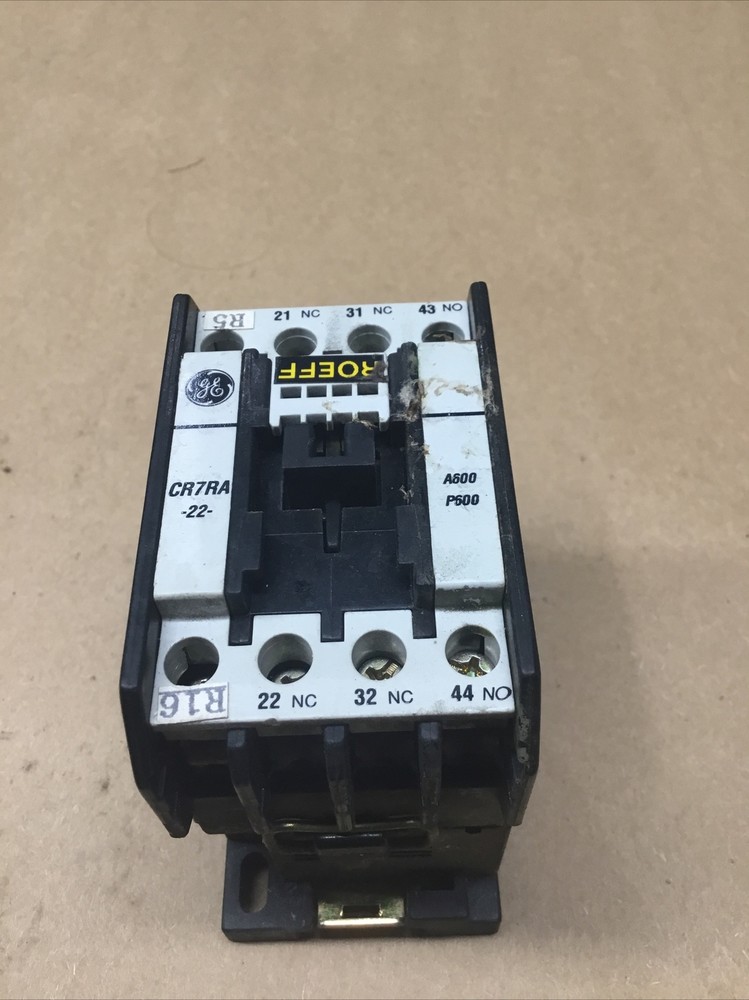 GE General Electric CR7RA Contactor Relay #730K115 600V 20A #730K115