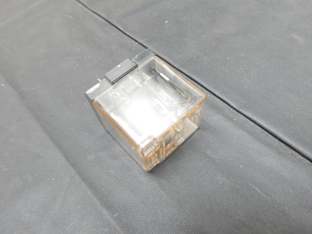 GUARDIAN UNI-GUARD A410-361288-00 24VAC RELAY – USA SELLER FAST SHIPPING