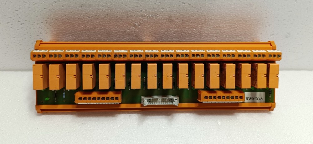 Weidmüller BWMX48 Module with Siemens V23057-B3006-A101 Relays 24VDC Used
