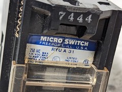 Micro Switch RYUA31, 250VAC max, 125VDC max, 10A cont