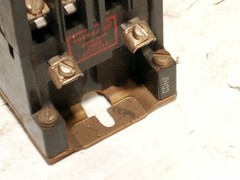 Allen‑Bradley 700-R000A1 Type R electrically held relay, 115-120VAC coil