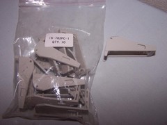 MAGNECRAFT 16-782PC-1 PLASTIC HOLD DOWN CLIP FOR 782 RELAYS NEW LOT OF 10