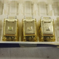 IDEC RY4S-UL Relays ( 3 pcs. ) 24 Volts DC , 14 Pin, New in Original Box