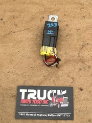 MITSUBISHI FUSO OMRON RELAY USED PN# MK420480