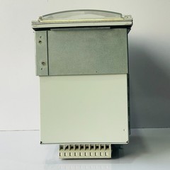 SCHNEIDER ELECTRIC VAMP 265 V265-073747 1D7ASE DIFFERENTIAL PROTECTION RELAY