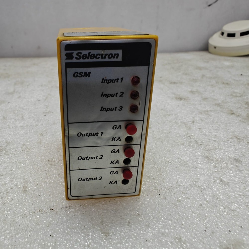 SELECTRON LYSS AG GSM RELAY 24V DC
