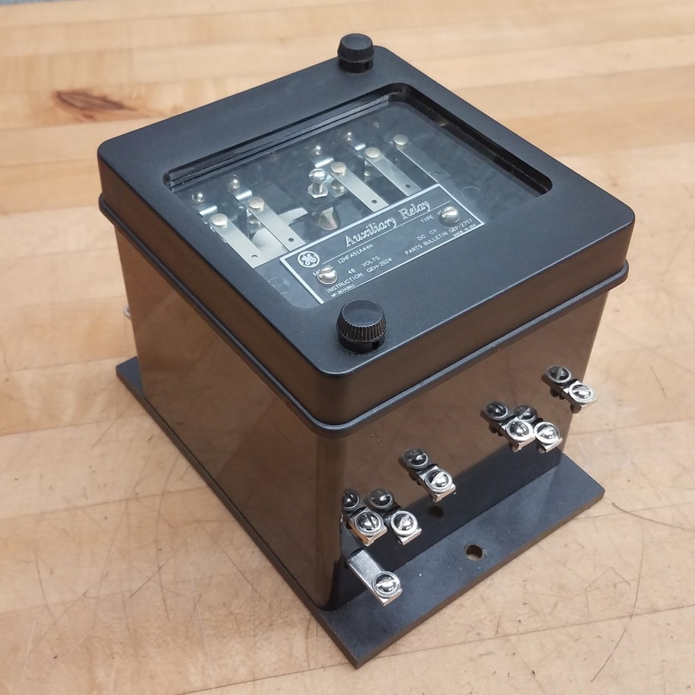 General Electric 12HFA51A44H Auxiliary Relay, 48VDC, HFA, Electromechanical