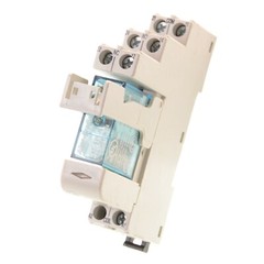 Allen Bradley 700-HP32Z24 SER A Relay With Din Rail Base 700-HN123 & 700-ADL1R