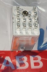 ABB 1VCF681411R0003 AUXILIARY RELAY TYPE CR-M110DC4 1SVR 405 613 R8000 WITH BASE