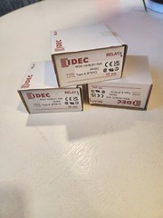 IDEC RF2S-1A1BLD1-D24 10/Pack 24VDC Force Guided Plug In Relays