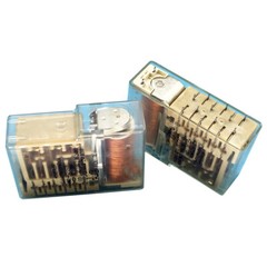 2Pcs HENGSTLER HOZ-462-1430 20VDC Safety Relay 14Pins 10A 230/240V