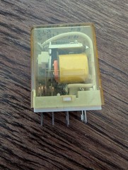 IDEC RHIB-U RELAYS 120VAC 5 PIN LOT OF 8 (d1)