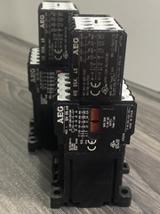 AEG SH 05.40 Positive Guided Mini Relay with HS05K40 Contactor **Lot of 2**
