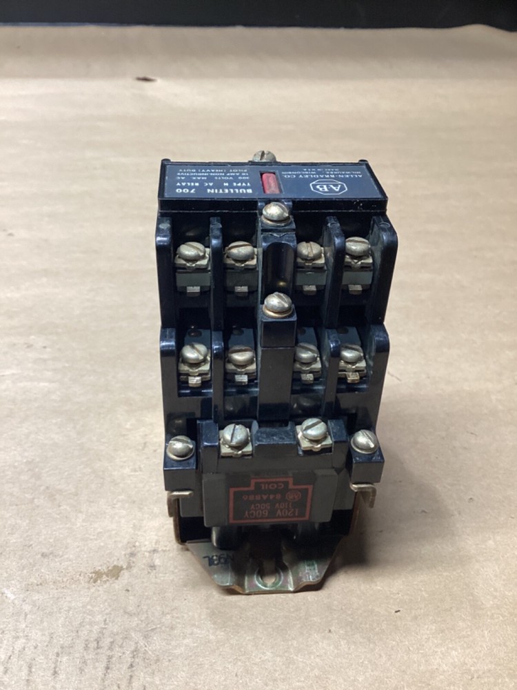 ALLEN-BRADLEY 700-N800A1 SER.B AC RELAY TYPE N #101M90*CO