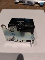 OEM Steveco Essex 90-65 RBM Type 128000 Potential Relay ** NOS