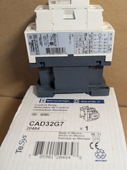 Telemecanique / Schneider CAD32G7 IEC Control Relay, 3NO 2NC, 120V coil (New)