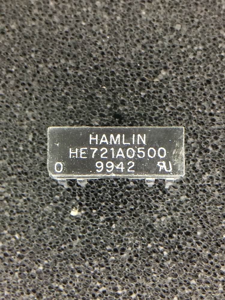 HE721A0500 HAMLIN RELAY REED SPST 500MA 5V 6 PIECES