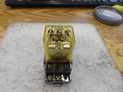 IDEC Model: RH3B-U Relay with IDEC: SH3B-05 Base. AC 120V