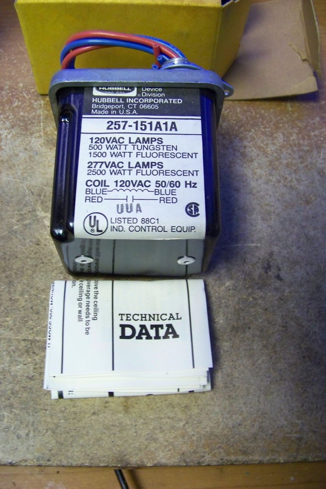 NOS Hubbell 257-151-A1A Lighting Relay 120VAC 277VAC Coil 50/60Hz