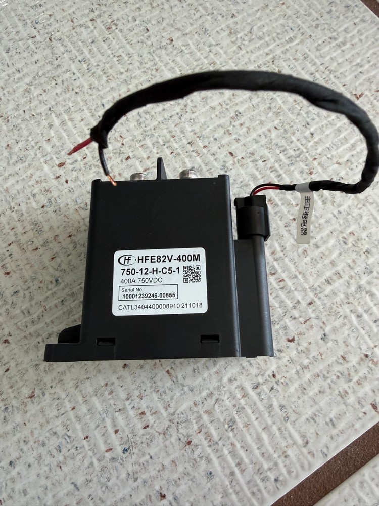 HFE82V-400M/750-12-H-C5-1(901) DC relay contactor 400 amp