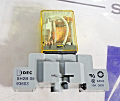1 IDEC SH2B-05 Relay Base with RH2B-UL 120 volt Cube Relay
