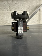 Allen Bradley Heavy Duty 700-C200A1 Relay