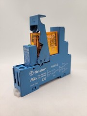 Finder 95.95.3 Socket Base 10 Amp 300VAC with Relay 40.52 8A 250V Coil 24V