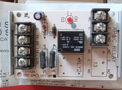 35 for $60.00 Air Products & Controls MR-101/T Multi-Voltage SPDT 6-Pin 10 amp