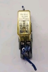 IDEC RH1B-U Power Relay w/SH1B-05 Relay Base – Free Shipping