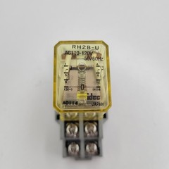 Idec P/N: RH2B-U Relay With Base
