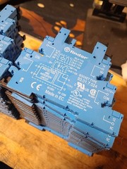 Finder 93.01.7.024 Relay Socket Base 6A 250V DIN Rail – Lot of 30