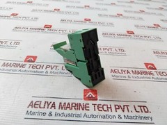 Phoenix Contact 28 33 576 Relay Socket 2834096 12A 300Vac