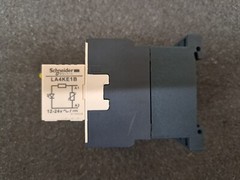 Used, Schneider Electric, CA3KN31BD, Control Relay, 10A, 24 VDC; Lot of 2pcs