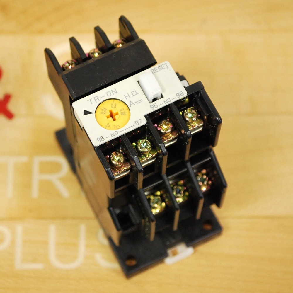 Fuji Electric TR-ON Overload Relay. 0.24-0.36 Amps 600Vac – USED