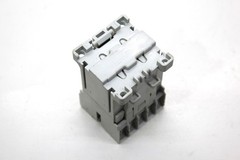 GE GENERAL ELECTRIC MCRC040AT CONTROL RELAY 24VDC – EXCELLENT CONDITION