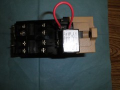 Allen-Bradley: 700-PK800A1, 8 Contacts Relay w/700-N24