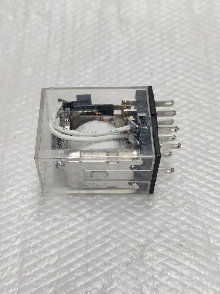 Honeywell SZR-MY4-1 Power Relay W/Socket 24VDC