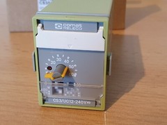 COMAT RELLECO CS3/UC12-240V TIMER NEW