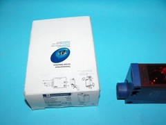 Schneider Electric Telemecanique XUX1APBNT16.PHOTO ELECTRIC SENSOR.016840.NEW