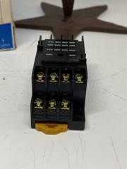 Omron PYF14A Mini Relay Socket Base14-PIN 5AMP 250VAC 125VDC DIN-Track NEW OEM